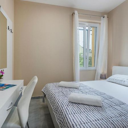 Roberto rooms Porec Esterno foto